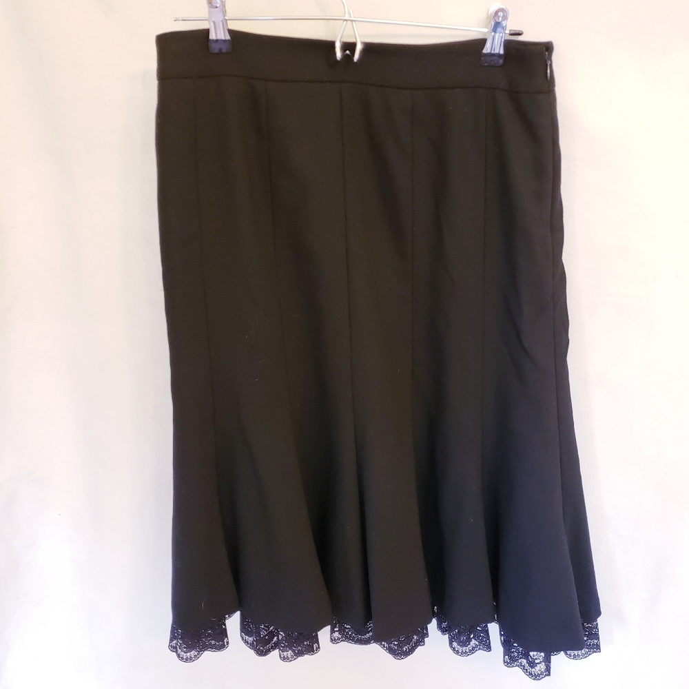 Ann Taylor Loft Black Wool Skirt w/ Lace Detail, Size 8